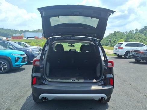 Used 2023 Ford Escape Active AWD/4WD image 12