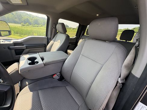 Used 2020 Ford F150 XLT w/ XTR Package AWD/4WD image 31