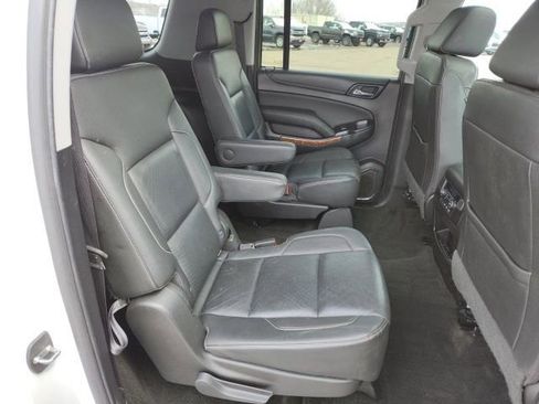 Certified 2018 Chevrolet Suburban Premier image 43