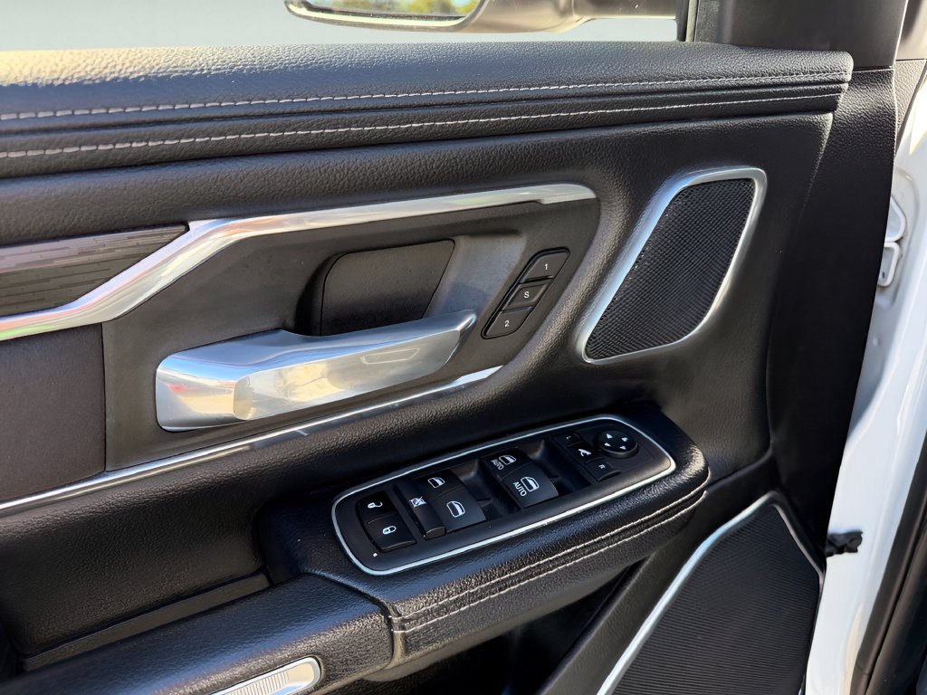 Used 2023 RAM 1500 Laramie AWD/4WD image 20