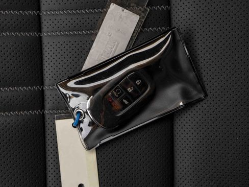 Used 2025 Honda HR-V EX-L image 47