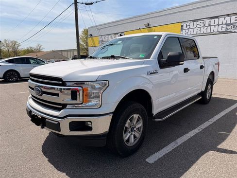 Used 2019 Ford F150 XLT w/ Equipment Group 301A Mid image 4