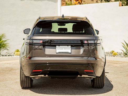 New 2026 Land Rover Range Rover Velar Dynamic SE image 8