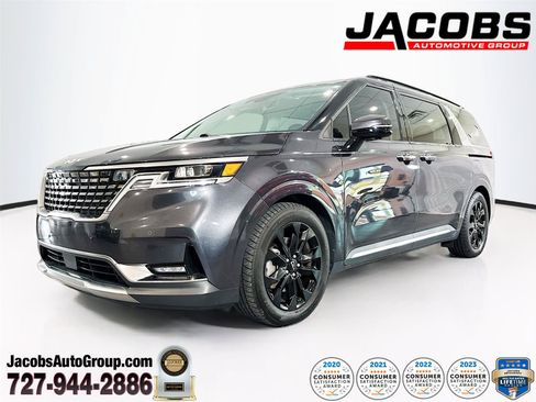 Used 2024 Kia Carnival SX Prestige FWD image 1