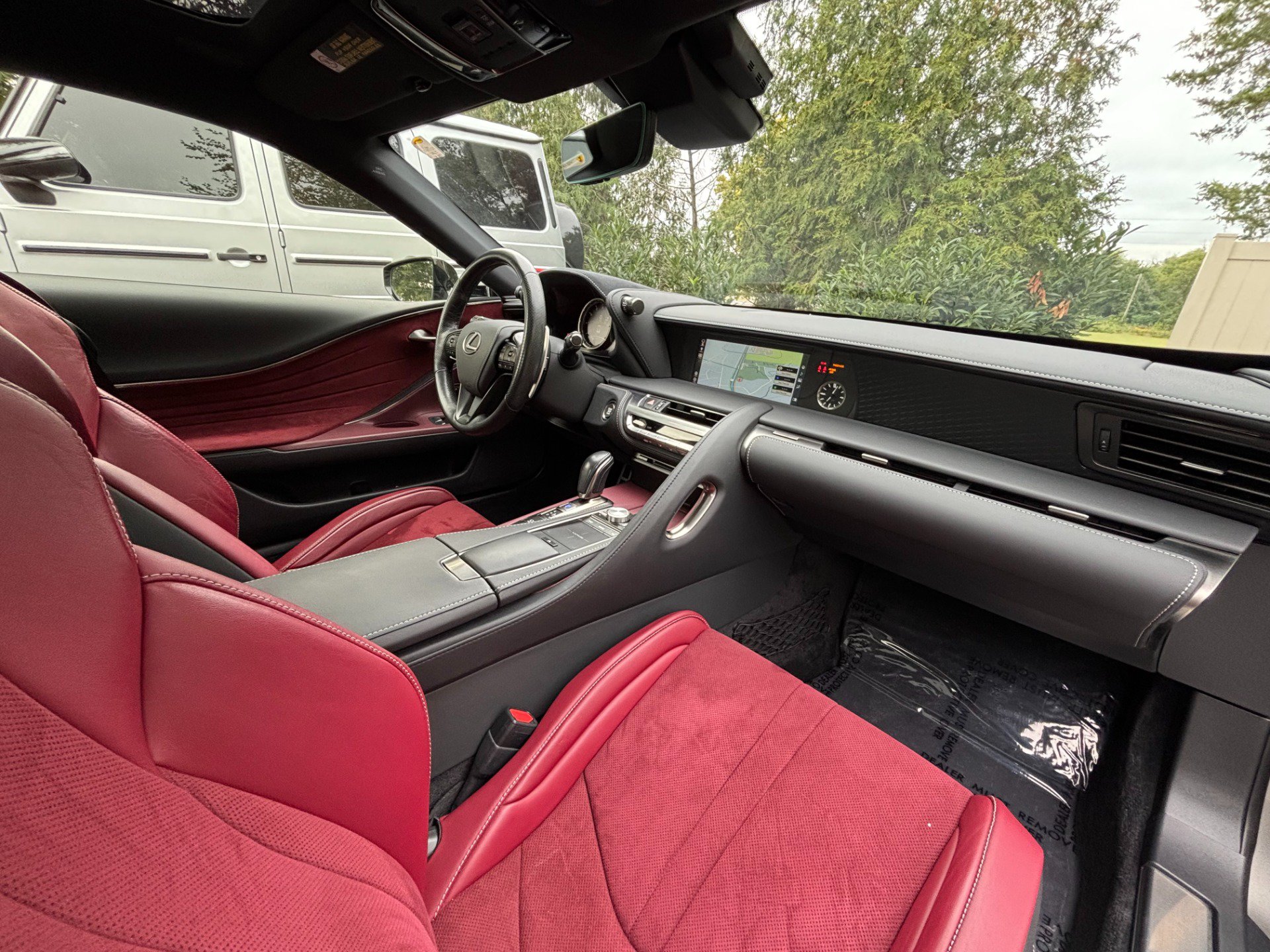Used 2018 Lexus LC 500 Coupe w/ Sport Package RWD image 16