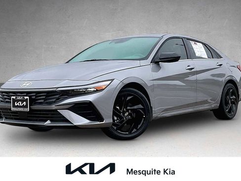 Used 2026 Hyundai Elantra SEL Sport Premium FWD image 1