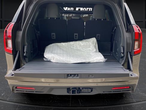 New 2026 Ford Expedition Tremor AWD/4WD image 29