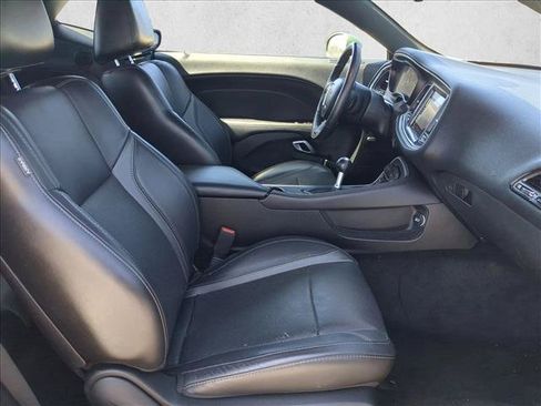 Used 2018 Dodge Challenger R/T Plus RWD image 15