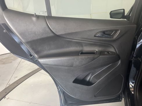 Used 2022 Chevrolet Equinox LT AWD/4WD image 28