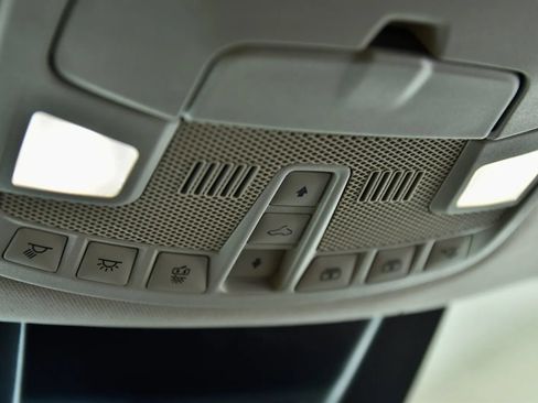 Used 2020 Ford Expedition Platinum AWD/4WD image 14