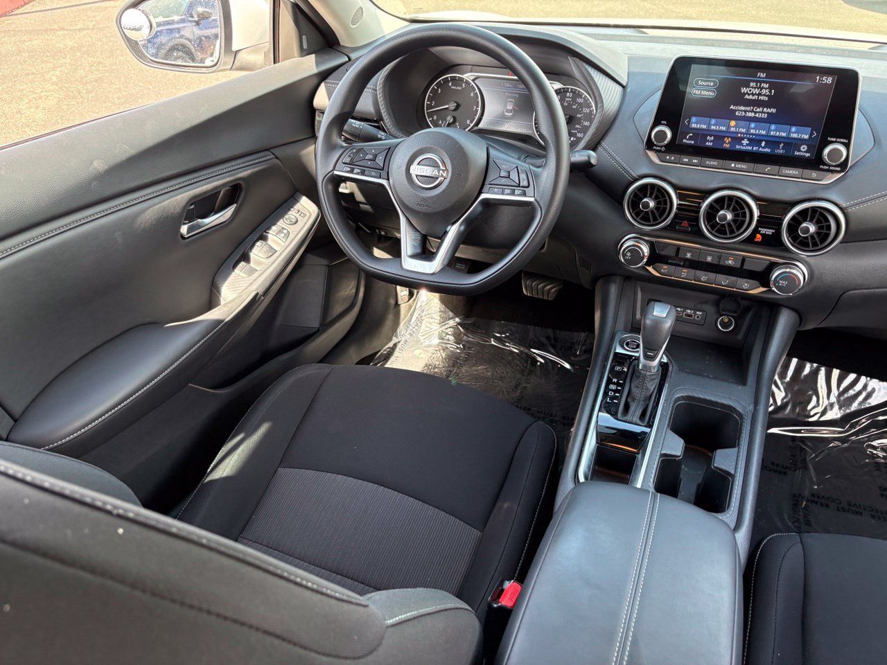 Certified 2025 Nissan Sentra SV FWD image 17