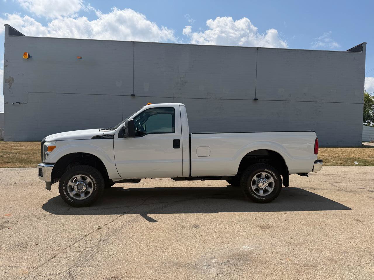 Used 2016 Ford F350 XL AWD/4WD image 4