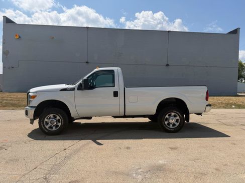 Used 2016 Ford F350 XL AWD/4WD image 4