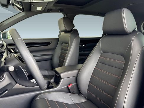 Used 2024 Honda CR-V Sport Touring image 5