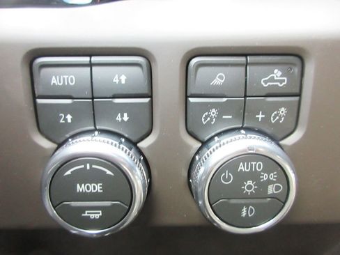 New 2026 GMC Sierra 1500 Denali AWD/4WD image 18