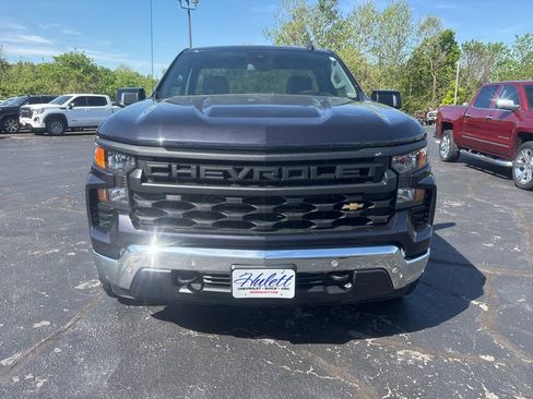 Used 2024 Chevrolet Silverado 1500 W/T w/ WT Value Package image 7