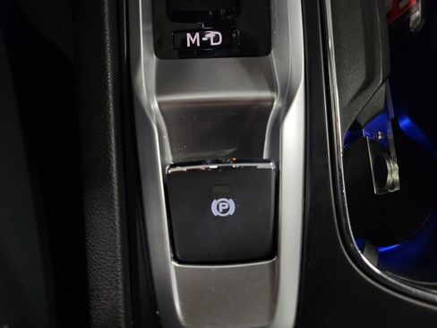 Used 2023 Subaru Ascent Limited AWD/4WD image 15