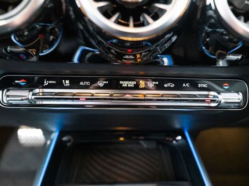 New 2026 Mercedes-Benz GLA 35 AMG 4MATIC image 29