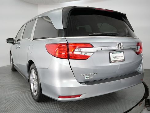 Used 2018 Honda Odyssey EX-L image 8
