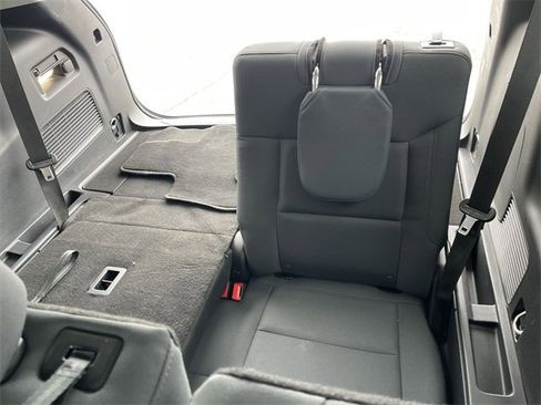 Used 2025 Ford Explorer Active image 23