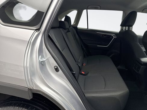 Used 2023 Toyota RAV4 LE image 17