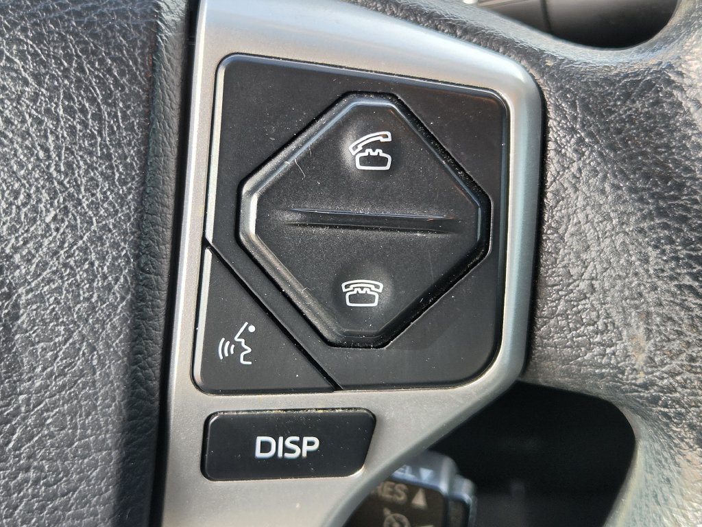 Used 2017 Toyota Tundra SR5 w/ SR5 Upgrade Package RWD image 21