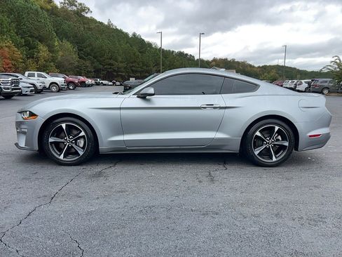 Used 2023 Ford Mustang Coupe image 8