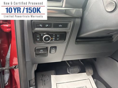 Used 2024 Ford F150 Platinum image 17