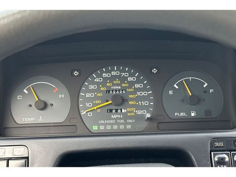 Used 1994 Eagle Summit LX image 23