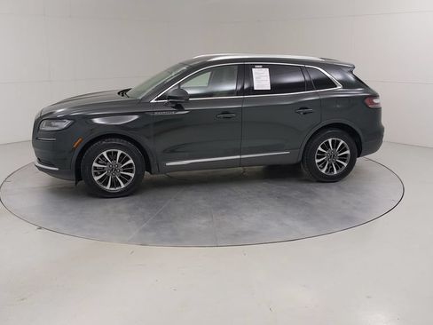 Used 2023 Lincoln Nautilus FWD w/ Premium Package image 18