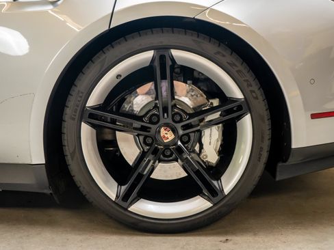 Certified 2020 Porsche Taycan 4S AWD/4WD image 18