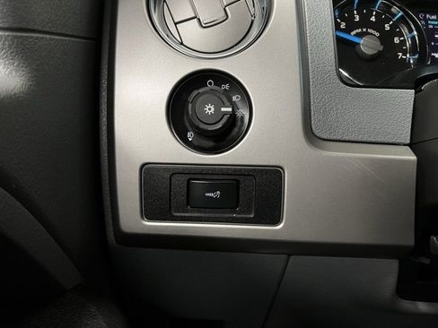 Used 2013 Ford F150 Lariat w/ Mid Equipment Group image 36