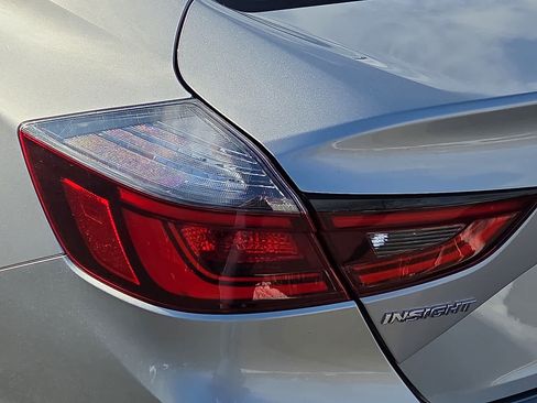 Used 2022 Honda Insight EX image 11