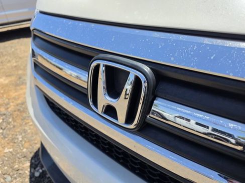 Used 2017 Honda Pilot LX image 11