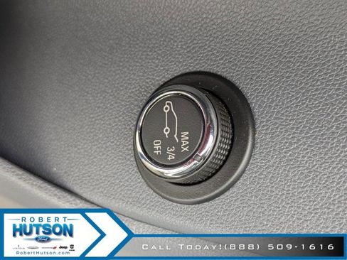 Used 2022 Chevrolet Blazer LT w/ Sound & Technology Package image 16