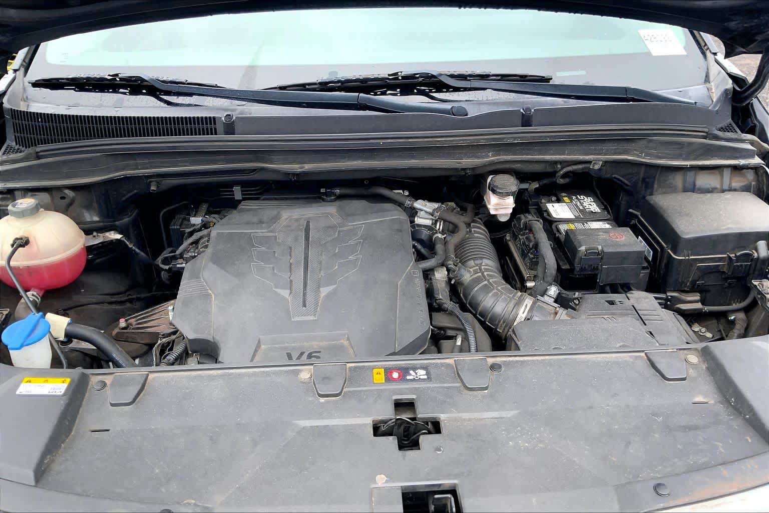 Used 2023 Kia Carnival LX FWD image 9