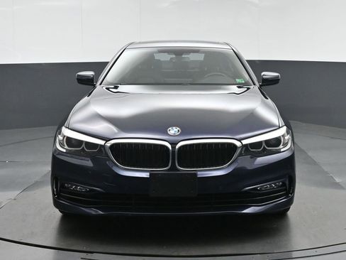Used 2018 BMW 530i xDrive AWD/4WD image 2