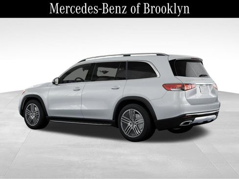 Certified 2026 Mercedes-Benz GLS 450 4MATIC image 30