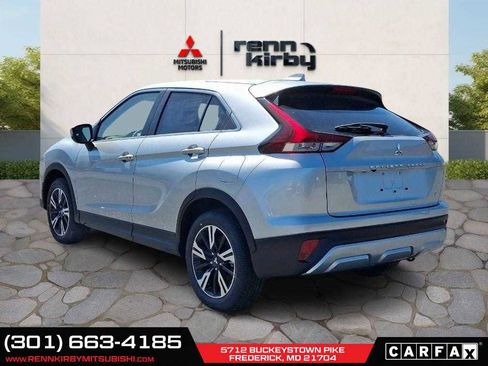 New 2025 Mitsubishi Eclipse Cross SE image 3