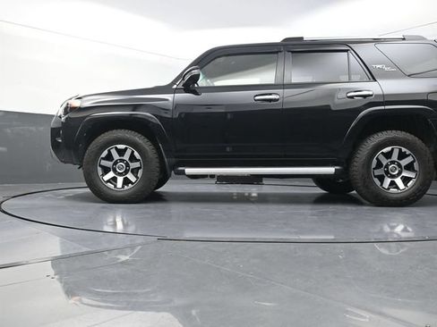 Certified 2018 Toyota 4Runner TRD Off-Road w/ Wilderness Package AWD/4WD image 34
