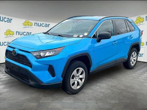 Used 2019 Toyota RAV4 LE w/ All Weather Liner Package image 2