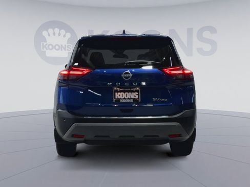 Used 2023 Nissan Rogue SV w/ SV Premium B Package image 10