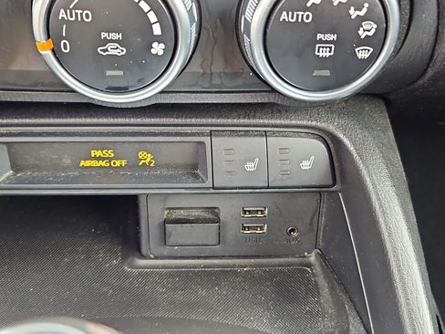 Used 2017 MAZDA MX-5 Miata Grand Touring image 24