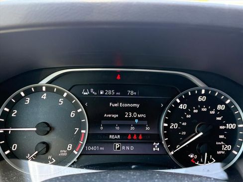 Used 2025 Nissan Frontier SV image 9