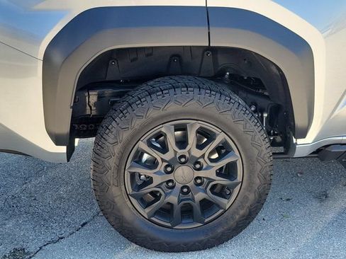 Used 2026 Toyota 4Runner SR5 AWD/4WD image 11