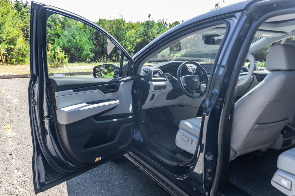 Used 2024 Honda Odyssey EX-L image 23