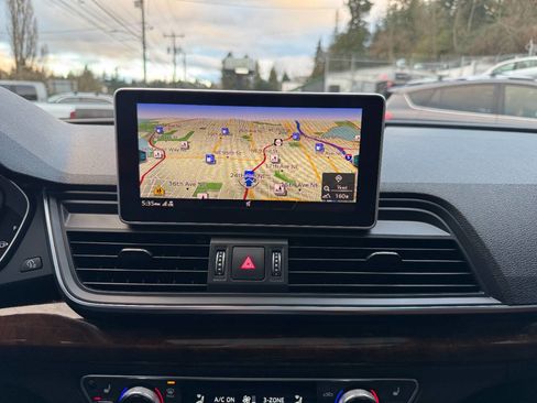 Used 2019 Audi Q5 2.0T Premium Plus w/ Premium Plus Package image 26