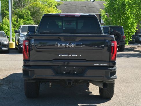 Used 2024 GMC Sierra 2500 Denali Ultimate w/ Max Trailering Package image 14