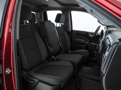 Used 2019 Chevrolet Silverado 1500 LT image 32