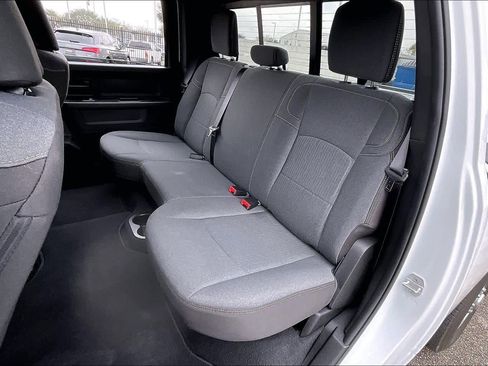 Used 2024 RAM 3500 Tradesman w/ Chrome Appearance Group image 17